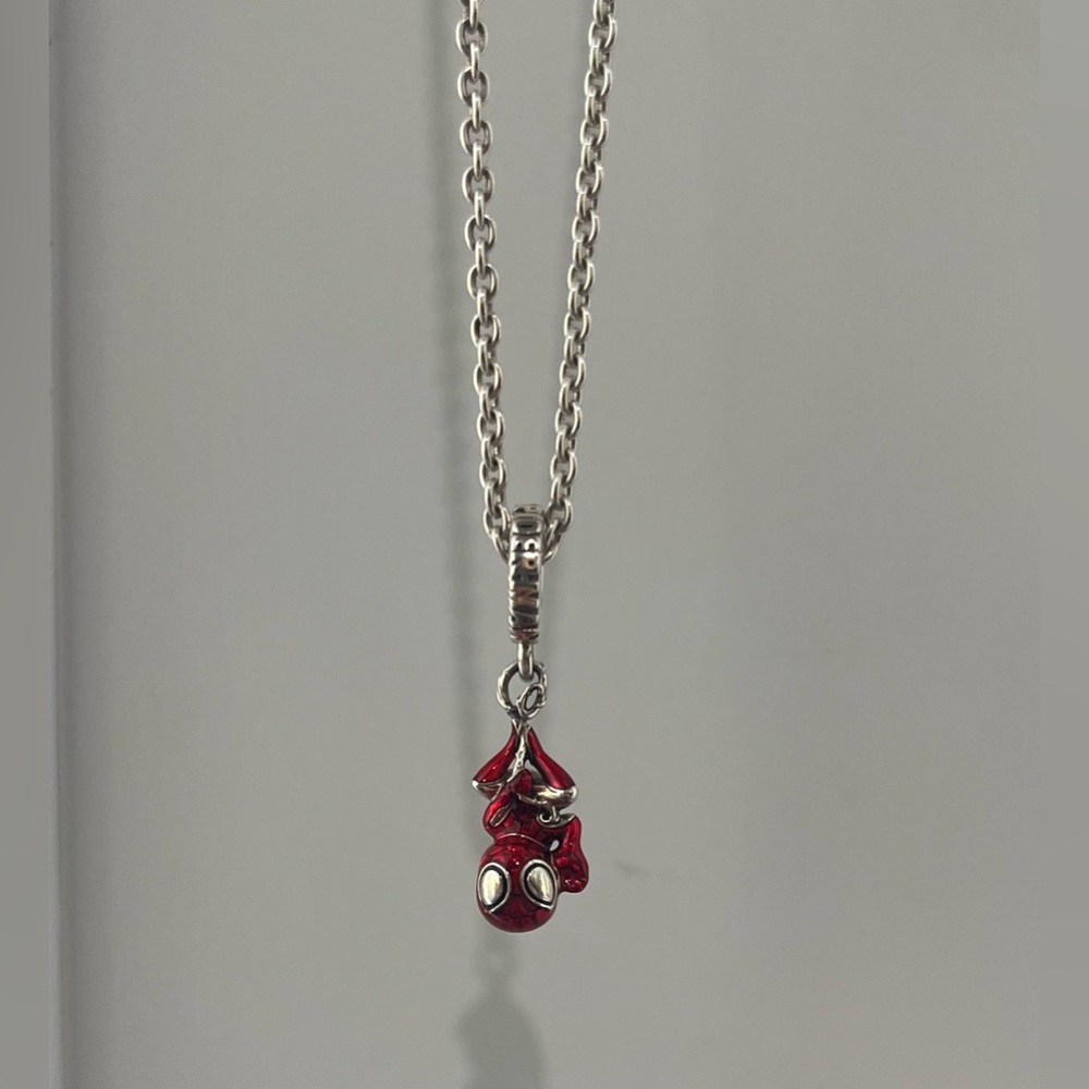COPY - Pandora - Spider-Man charm w/ Silver chain